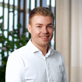 Thomas fra Dansk Motor Finans