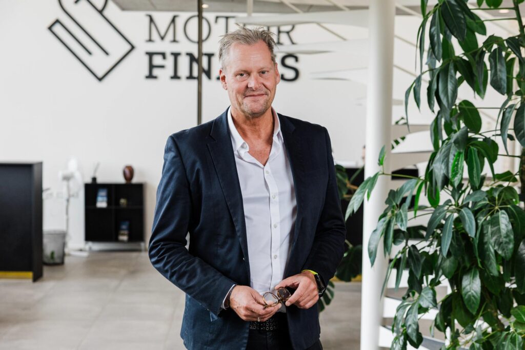 Import - Dansk Motor Finans